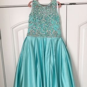 Pageant dress for little girls
